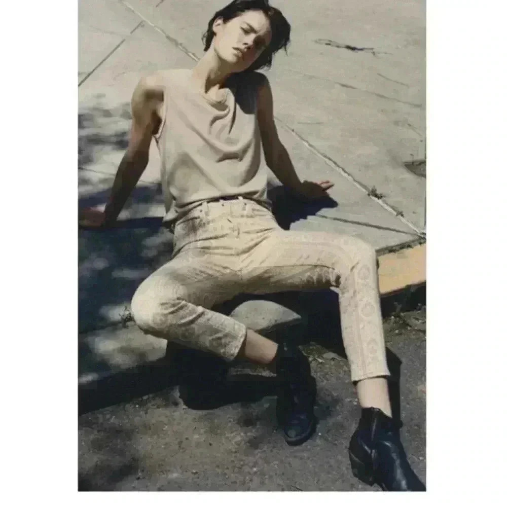 NILI LOTAN Mid Rise Khaki Wallpaper Print Denim Floral Size 29 Shipped via USPS - Picture 11 of 11